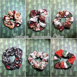 6 piece Christmas Scrungie set